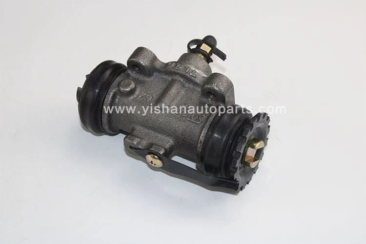 4 OE 8941281441 ISUZU Brake Slave Cylinder